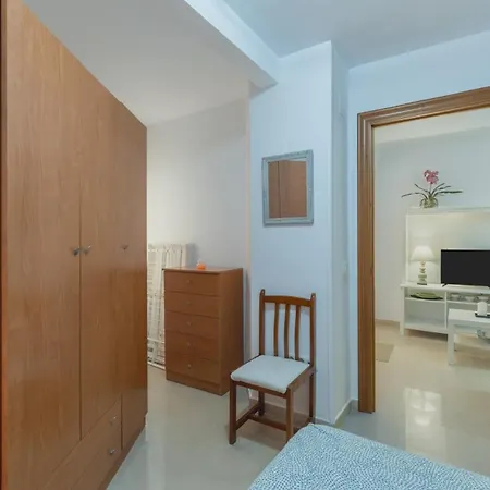 Disfruta Vacaciones Familiares Piso Frente Al Mar Апартаменти *