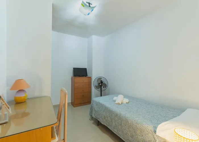 Disfruta Vacaciones Familiares Piso Frente Al Mar Cádiz